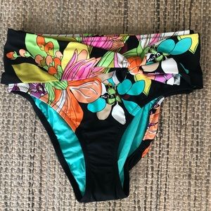 NWT Trina Turk Swim Bottoms Size 6 $30